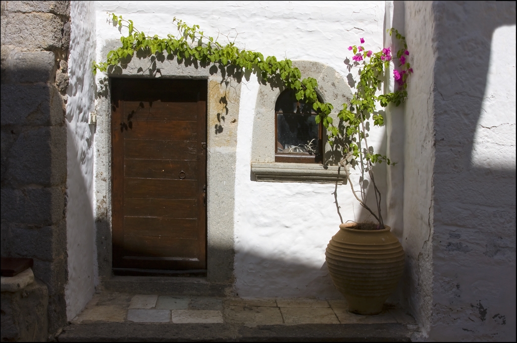 Monastere Patmos 2 S.jpg